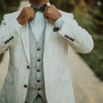 Costume sans revers homme : l'alternative formelle tendance 2026
